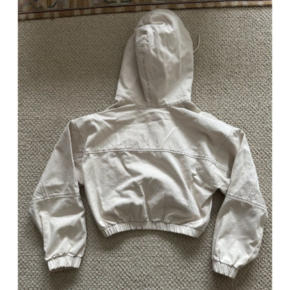 BDG Ivory Denim Cropped Hoodie Jacket Size L - Picture 5 of 6